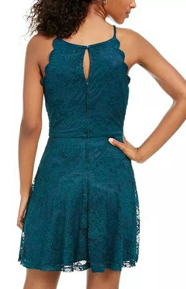 BCX Juniors Scalloped Lace Fit Evergreen - Picture 4 of 4